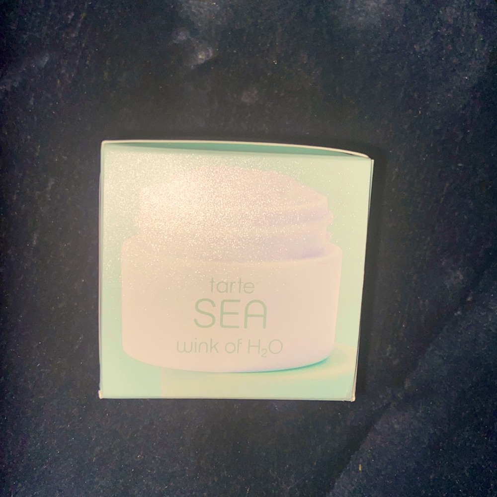 Tarte SEA wink of H2O